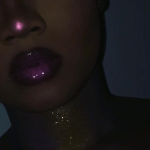 Meet your Posher, Symone